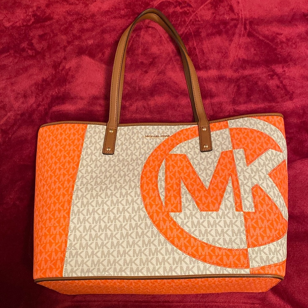 MICHAEL KORS LARGE TOTE BAG